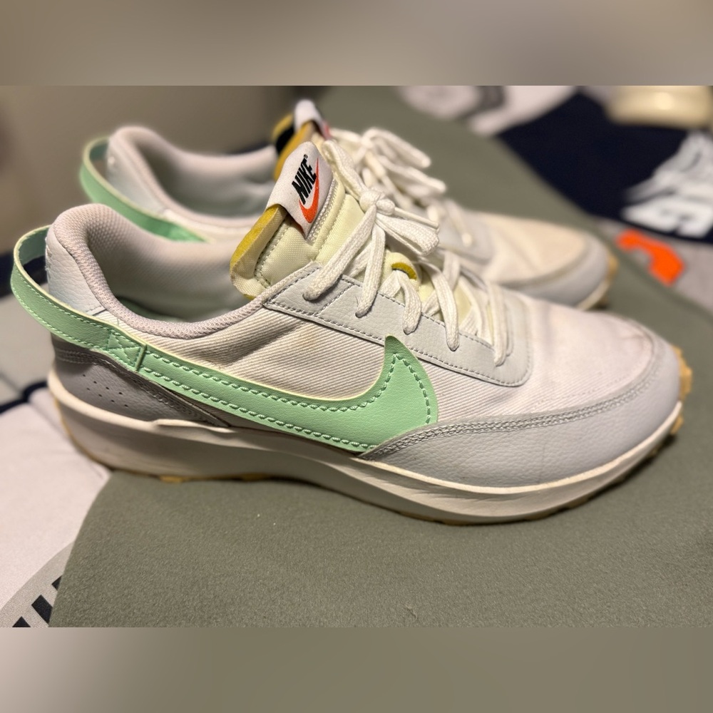 Nike White and Mint Green Sneakers